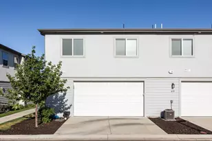 811 S Cowans Ct, Clearfield, UT 84015 - Photo 26
