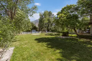 146 W 200 N, Springville, UT 84663 - Photo 24