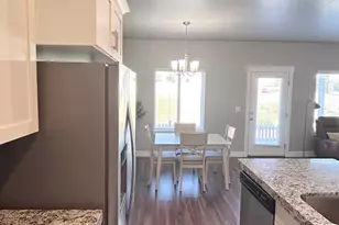 7427 N Cottage Ln, Eagle Mountain, UT 84005 - Photo 18