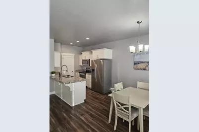 7427 N Cottage Ln, Eagle Mountain, UT 84005 - Photo 2