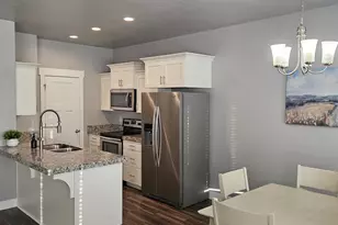 7427 N Cottage Ln, Eagle Mountain, UT 84005 - Photo 2