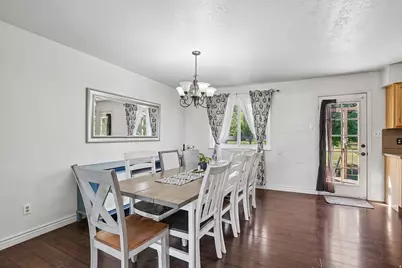 2622 N 2600 E, Layton, UT 84040 - Photo 8