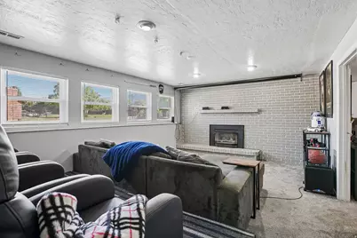 2622 N 2600 E, Layton, UT 84040 - Photo 30
