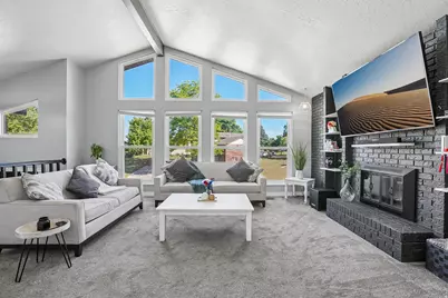 2622 N 2600 E, Layton, UT 84040 - Photo 4