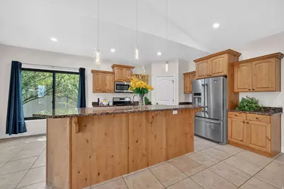 161 W Sweetbriar Ln, Saratoga Springs, UT 84045 - Photo 14