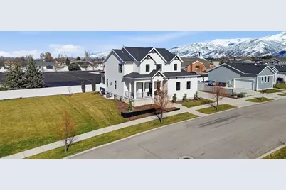 724 W 50 N, Hyrum, UT 84319 - Photo 2