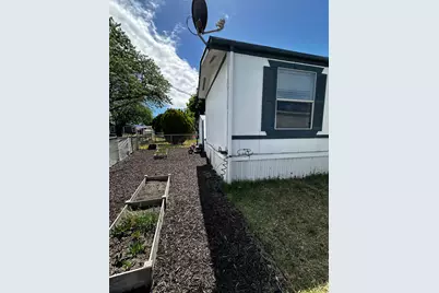 978 W Jasmine Dr S, Taylorsville, UT 84123 - Photo 30