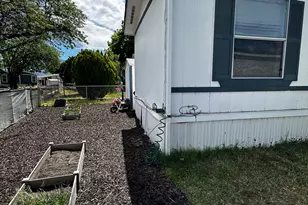 978 W Jasmine Dr S, Taylorsville, UT 84123 - Photo 30
