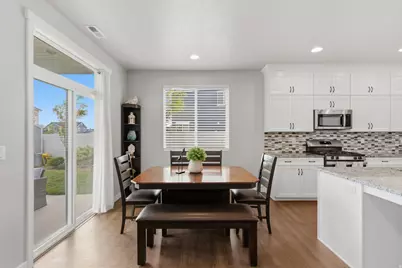 2335 W Swenson Cir, Syracuse, UT 84075 - Photo 18
