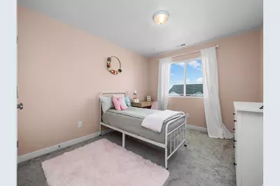 1752 E Warbler Dr, Eagle Mountain, UT 84005 - Photo 16