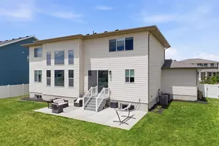 1752 E Warbler Dr, Eagle Mountain, UT 84005 - Photo 30