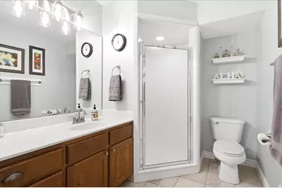11566 S Sunburn Ln E, Sandy, UT 84094 - Photo 16