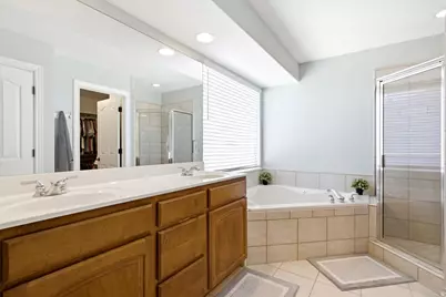 11566 S Sunburn Ln E, Sandy, UT 84094 - Photo 18