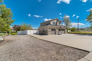 11777 S 4210 W, South Jordan, UT 84009 - Photo 4