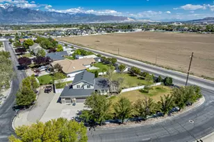 11777 S 4210 W, South Jordan, UT 84009 - Photo 40