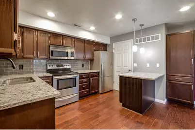 5420 S 350 E #46, Washington Terrace, UT 84405 - Photo 6