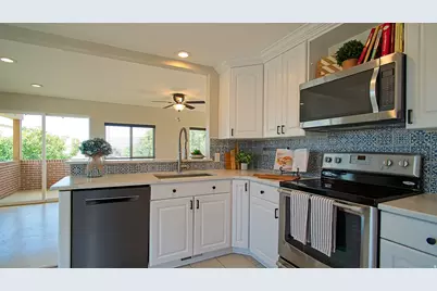 217 E Peach Tree Dr N, Centerville, UT 84014 - Photo 6