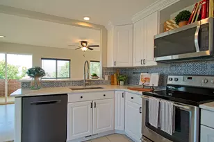 217 E Peach Tree Dr N, Centerville, UT 84014 - Photo 6