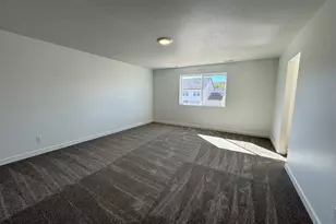 945 W Motor Vu Dr, Riverdale, UT 84405 - Photo 18