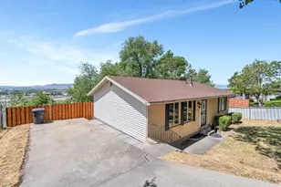 2066 Park St, Provo, UT 84606 - Photo 30