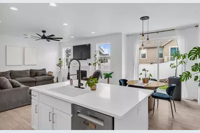 7039 W Monsen Way, West Jordan, UT 84081 - Photo 8