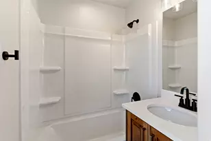 3122 N 1675 E, Layton, UT 84040 - Photo 16