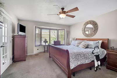 2139 E Village Point Way, Sandy, UT 84093 - Photo 12