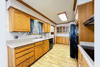 2620 W Blake Dr, Taylorsville, UT 84129 - Photo 8