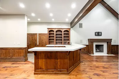 2400 E Walker Ln S, Holladay, UT 84117 - Photo 48