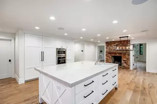 2400 E Walker Ln S, Holladay, UT 84117 - Photo 16