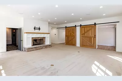2400 E Walker Ln S, Holladay, UT 84117 - Photo 8