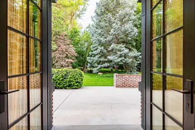 2400 E Walker Ln S, Holladay, UT 84117 - Photo 4
