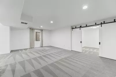 10481 S Oquirrh Rd, South Jordan, UT 84009 - Photo 30
