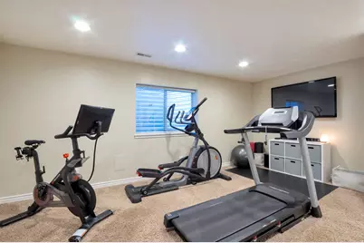 577 S Ridge Top Ln E, North Salt Lake, UT 84054 - Photo 36