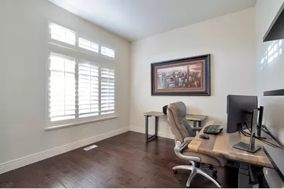 577 S Ridge Top Ln E, North Salt Lake, UT 84054 - Photo 20