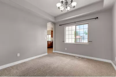 760 E Hidden Manor Cir, Lehi, UT 84043 - Photo 4
