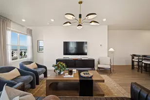 4046 S Sandridge Dr W, Roy, UT 84067 - Photo 8