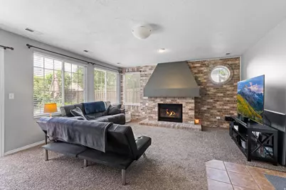 1003 E 1425 N, Layton, UT 84040 - Photo 14