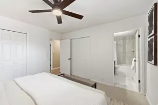 2473 E Blaine Ave, Salt Lake City, UT 84108 - Photo 12