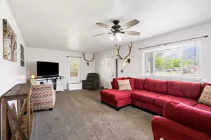 157 E 200 N, Santaquin, UT 84655 - Photo 6
