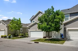 2699 N 900 W, Lehi, UT 84043 - Photo 28