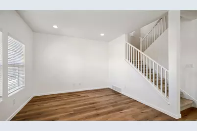 2699 N 900 W, Lehi, UT 84043 - Photo 6