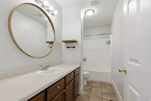 1055 W 325 N, Hyrum, UT 84319 - Photo 16