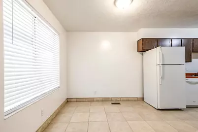 210 N Pingree Ave, Ogden, UT 84404 - Photo 8