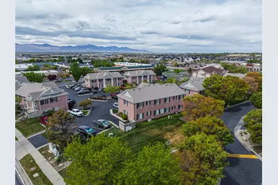 12401 S 450 E #E1, Draper, UT 84020 - Photo 8