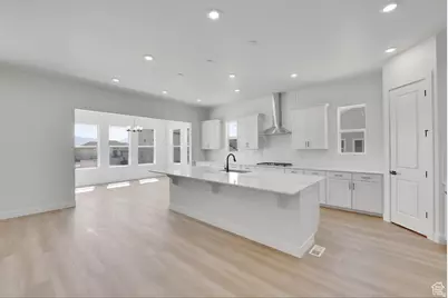 12302 S Lupine Meadow Cv W #408, Herriman, UT 84096 - Photo 2