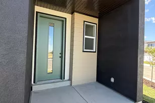 267 Fushion Ln, Draper, UT 84020 - Photo 2