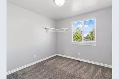 4866 S 3975 W, Roy, UT 84067 - Photo 14