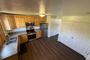 256 W 350 N, Vernal, UT 84078 - Photo 8