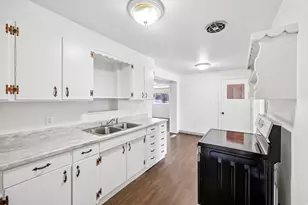 259 Sage Circle, Springville, UT 84663 - Photo 2